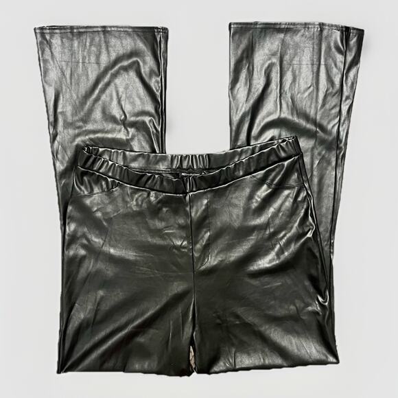 PrettyLittleThing Size 16 Black Faux Leather High Waist Straight Leg Pants - Picture 1 of 4